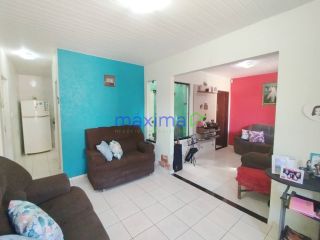 Casa de Esquina à Venda na Aruana