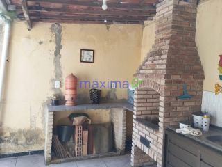 Casa de Esquina à Venda na Aruana