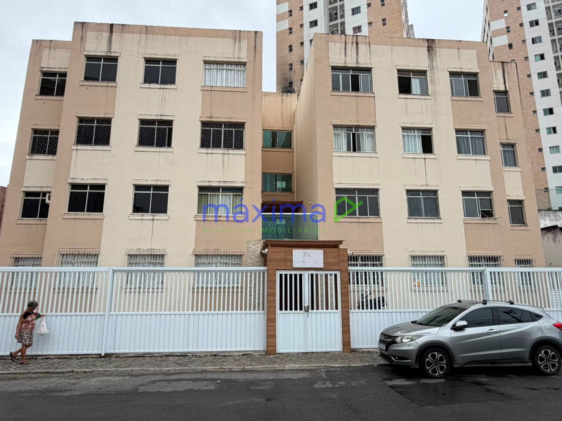 Apartamento à venda no Edifício Cleá
