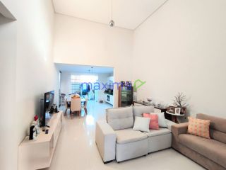 LINDA CASA VILLAREDO BARRA COM PLANEJADOS