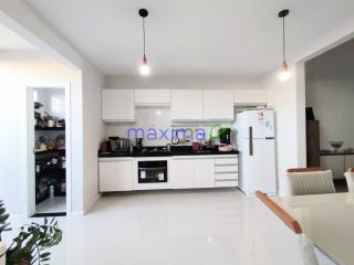 LINDA CASA VILLAREDO BARRA COM PLANEJADOS