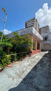 CASA AMPLA COM GRANDE TERRENO – BAIRRO SÃO JOSE