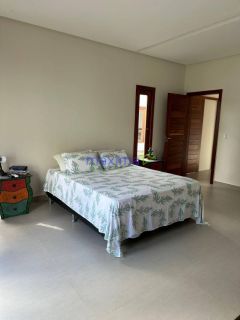 Casa à venda- Colônia 13