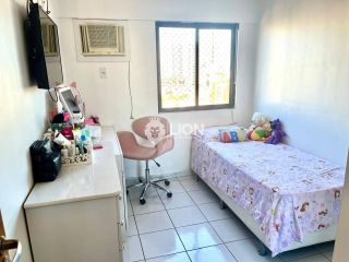 Apartamento à venda no Edifício Porto Vallarta com 2/4
