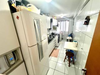 Apartamento à venda no Edifício Porto Vallarta com 2/4