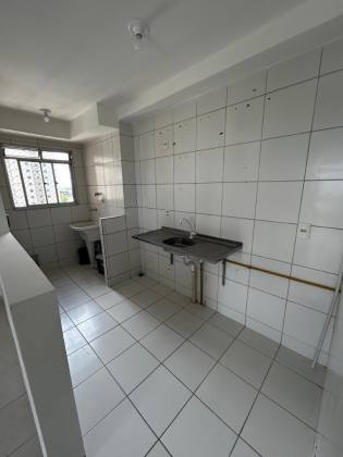Apartamento Para Vender com 03 quartos 01 suítes no bairro Antares  em Maceió