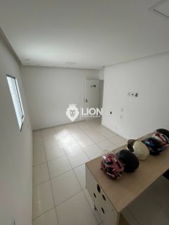 Casa à Venda no Coração do Farol – Moradia ou Ponto Comercial!