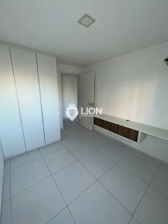 Oportunidade no Edifício Golden Park – Conforto e Localização!  Você encontrou o apartamento ideal para morar com praticidade a apenas 3 minutos da praia!