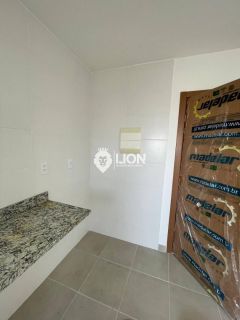 Apartamento Para Alugar com 2 quartos no bairro Antares  em Maceió