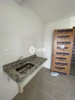 Apartamento Para Alugar com 2 quartos no bairro Antares  em Maceió