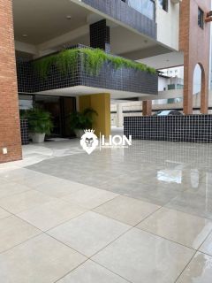 Apartamento Para Vender com 02 quartos 01 suítes no bairro Ponta Verde em Maceió