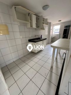 Apartamento Para Vender  Edifício Residencial NEW LIFE com 3 quartos sendo 2 suítes no bairro Ponta Verde em Maceió