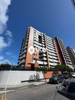 Apartamento Para Vender  Edifício Residencial NEW LIFE com 3 quartos sendo 2 suítes no bairro Ponta Verde em Maceió
