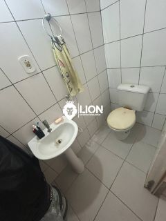 Vendo casa de primeiro andar no Antares!