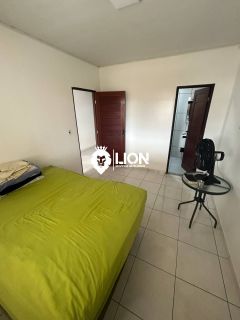 Vendo casa de primeiro andar no Antares!