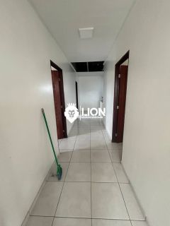 Vendo casa de primeiro andar no Antares!