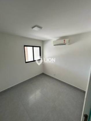 Casa Para alugar com 3 quartos sendo 2 suítes no bairro Antares  em Maceió