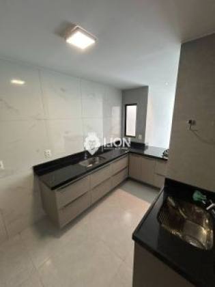 Casa Para alugar com 3 quartos sendo 2 suítes no bairro Antares  em Maceió