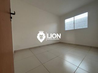 EXELENTE CASA À VENDA  NA CIDADE UNIVERSITÁRIA!