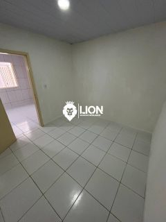 ALUGUEL – CASA NO BARRO DURO