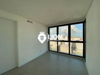 Apartamento Luxuoso com 4 Suítes na ponta verde!!