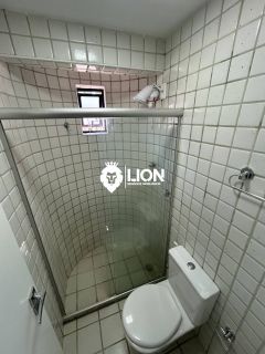 Apartamento à Venda na Ponta Verde – Localização Privilegiada e Excelente Ventilação!