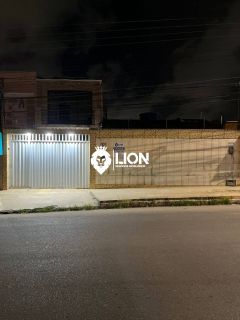 Casa à Venda no Antares