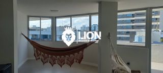 Apenas 100 metros do mar: viva o melhor do litoral em grande estilo!