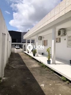 VENDE-SE CASA COMERCIAL – TABULEIRO DOS MARTINS, MACEIÓ