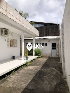 VENDE-SE CASA COMERCIAL – TABULEIRO DOS MARTINS, MACEIÓ