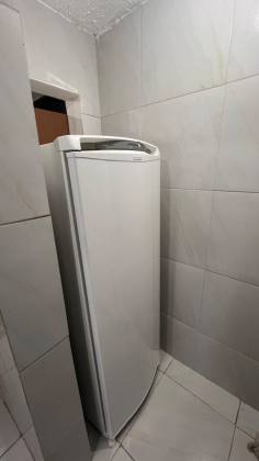 Oportunidade única: apê completo a 615m da praia!