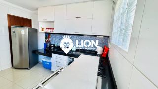 CONFORTO E ESTILO NO CONDOMÍNIO TROPICAL – PORTEIRA FECHADA!