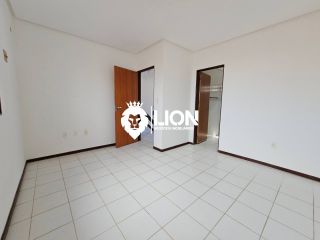 CASA À VENDA – 200m² DE CONFORTO E SOFISTICAÇÃO