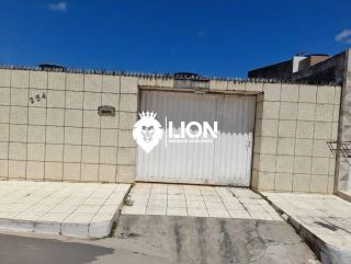 VENDO CASA ESPAÇOSA E BEM LOCALIZADA!- CIDADE UNIVERSITÁRIA