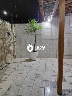 VENDO CASA ESPAÇOSA E BEM LOCALIZADA!- CIDADE UNIVERSITÁRIA