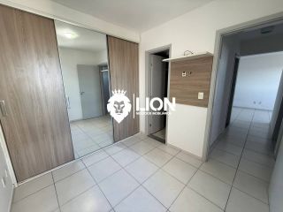 Apartamento com Vista para o Mar no Edf. Pier 640 – Excelente Localização!