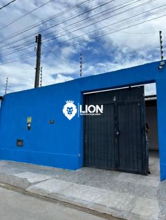 Casa à Venda – Conforto, Espaço e Excelente Posição Solar!