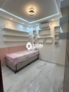 Casa à Venda – Conforto, Espaço e Excelente Posição Solar!