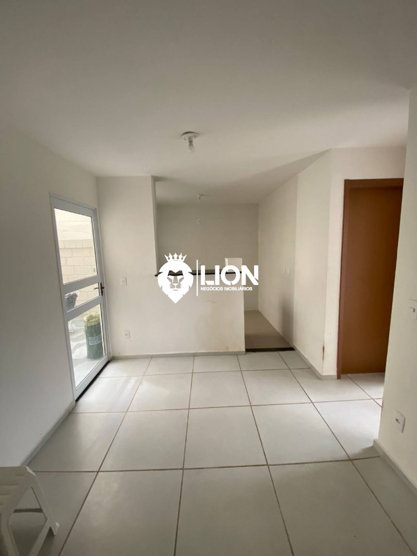 Apartamento para Aluguel | 2 Quartos | Próximo à Praia!