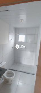 Casa à Venda em Condomínio Fechado