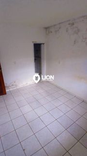 CASA À VENDA – TABULEIRO DOS MARTINS / SANTA LÚCIA
