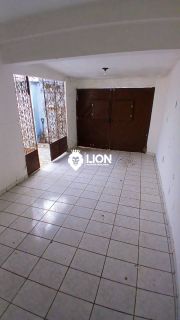 CASA À VENDA – TABULEIRO DOS MARTINS / SANTA LÚCIA