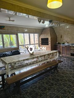 Sobrado Residencial e Comercial – Espaço, Conforto e Versatilidade!