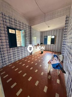 Casa Ampla em Área Comercial – Excelente Oportunidade!