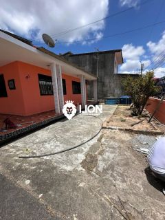 Casa Ampla em Área Comercial – Excelente Oportunidade!