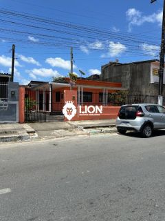Casa Ampla em Área Comercial – Excelente Oportunidade!