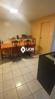 CASA MOBILIADA À VENDA NO JACINTINHO – ESPAÇO, CONFORTO E LAZER COMPLETO!