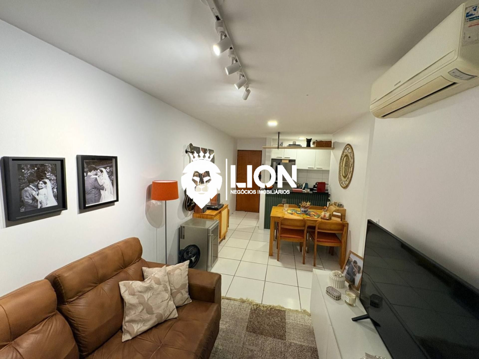 Apartamento à Venda na Serraria – Reformado e Pronto para Morar!