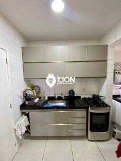 APARTAMENTO MOBILIADO À VENDA – EDF. AVIGNON