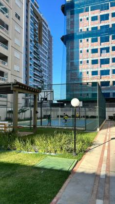 APARTAMENTO À VENDA – PORTEIRA FECHADA!